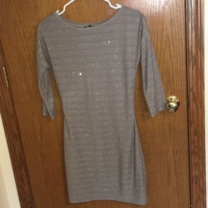 Causal dress
